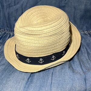 EUC GYMBOREE TODDLER HAT 18-24 mo. Beige with anchor trim